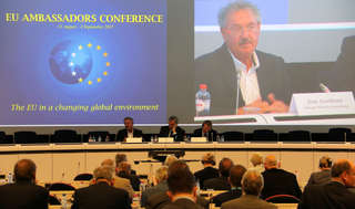 Jean Asselborn devant les ambassadeurs de l'UE réunis à Bruxelles le 3 septembre 2015